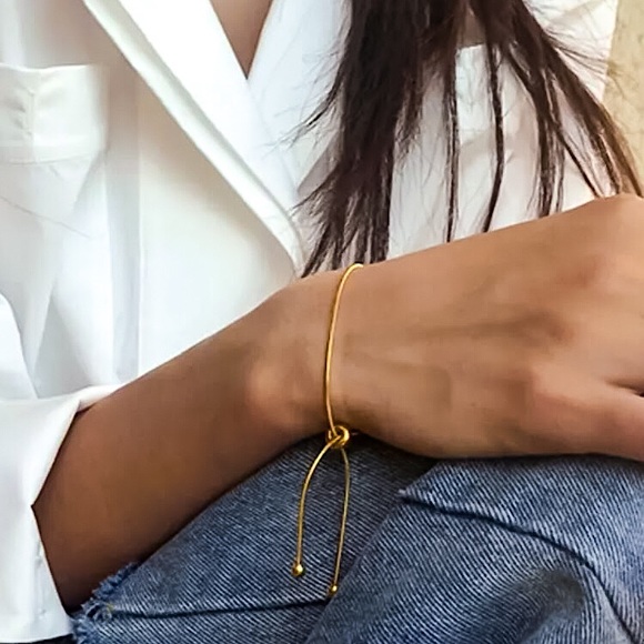 🔵𝟲𝟱%𝗢𝗙𝗙 𝗯𝘂𝗻𝗱𝗹𝗲𝘀 𝟯+🔵 NEW Thin Snake Chain Stainless Steel Bracelet - Picture 8 of 13